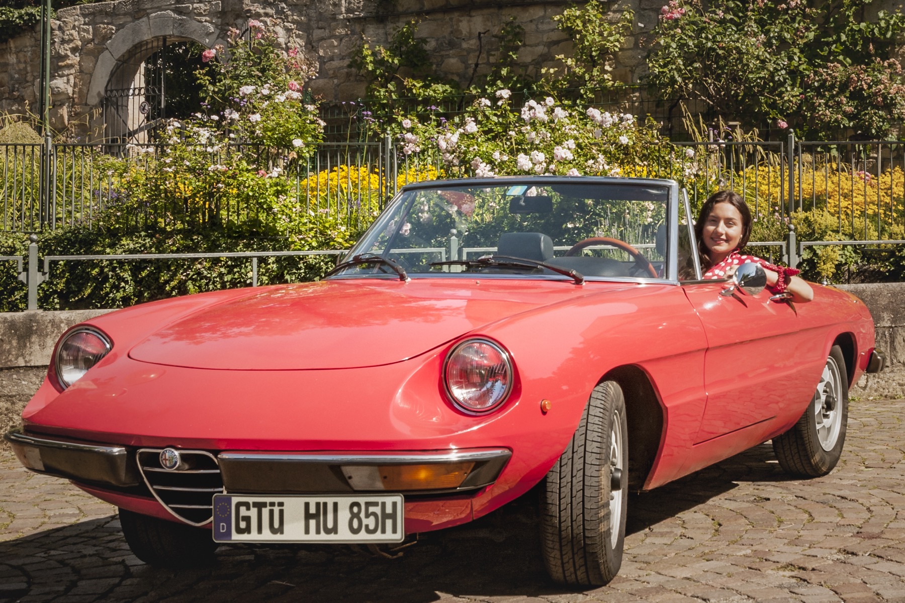 Alfa Romeo Spider Oldtimer mit H-Kennzeichen