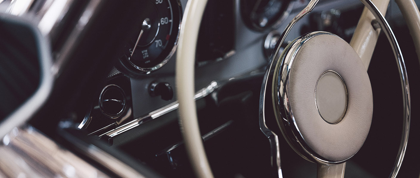 Mercedes 230SL Oldtimer Cockpit-Detail